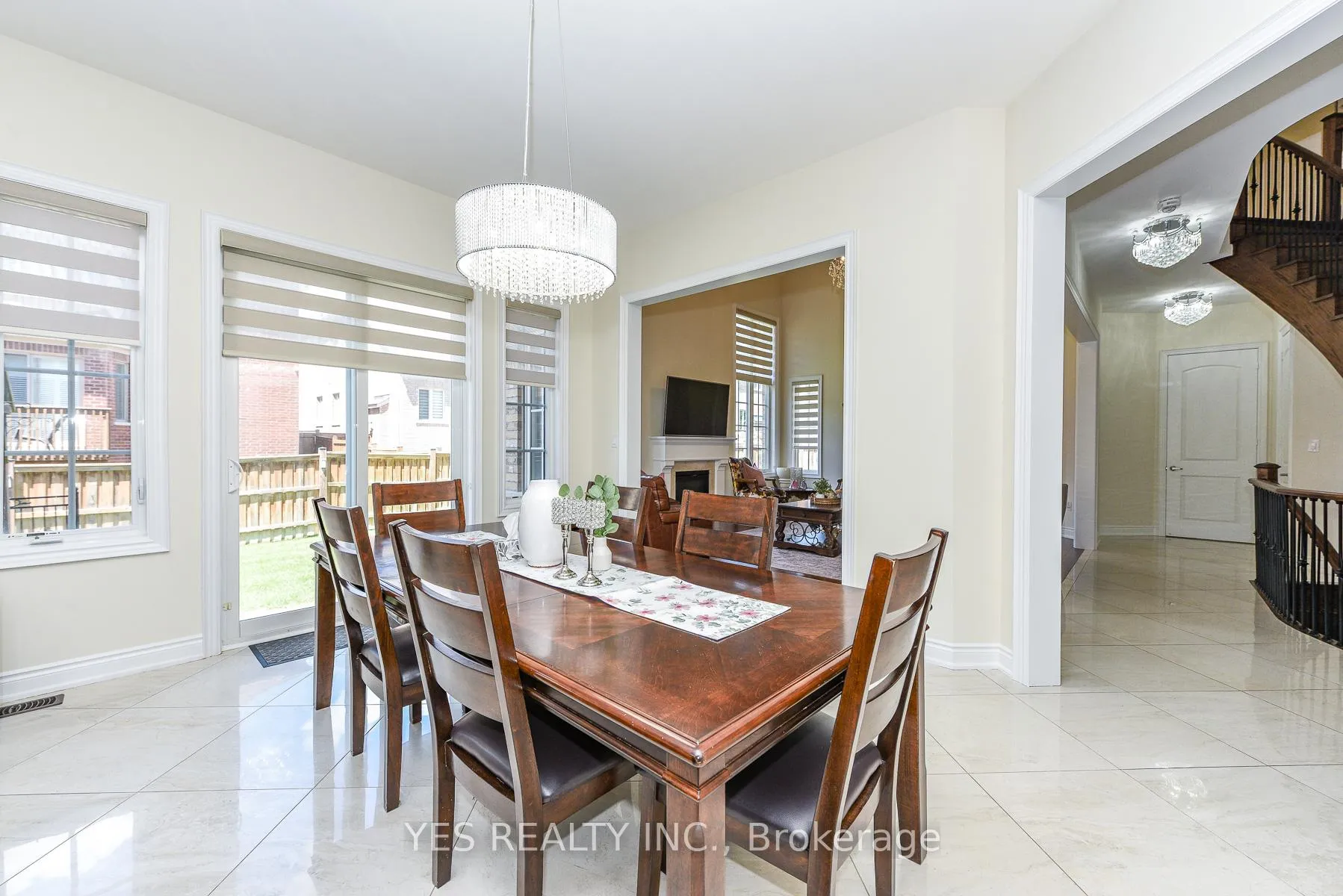 Photo 17 of 86 Quintette Close, Brampton, Toronto Gore Rural Estate — HOMEH