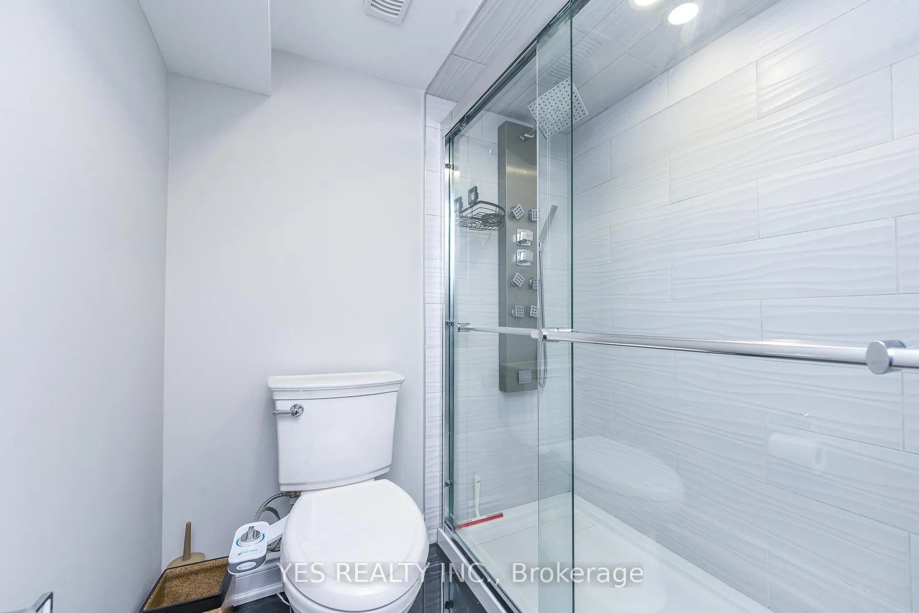 Photo 39 of 86 Quintette Close, Brampton, Toronto Gore Rural Estate — HOMEH