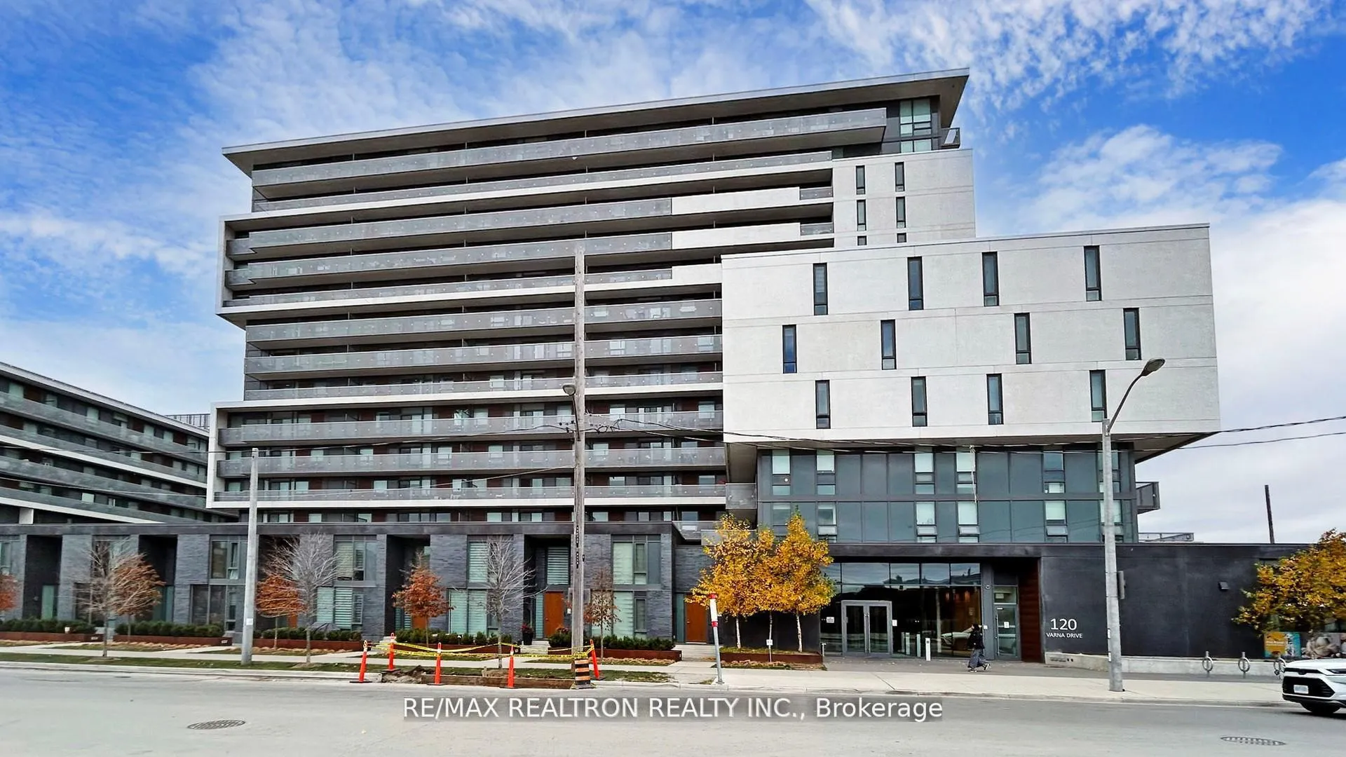 Photo of Unit 1007, 120 Varna Drive