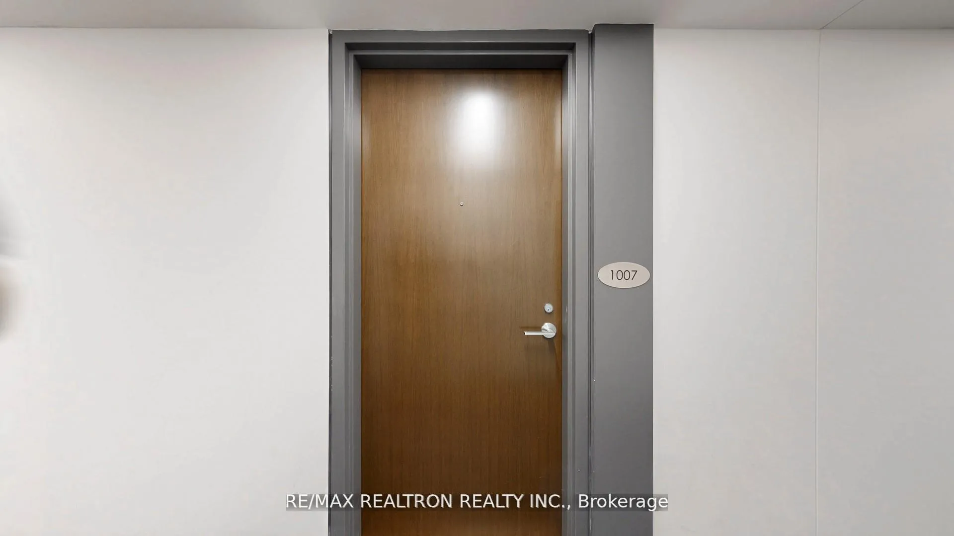 Photo 11 of Unit 1007, 120 Varna Drive, Toronto, Englemount-Lawrence — HOMEH