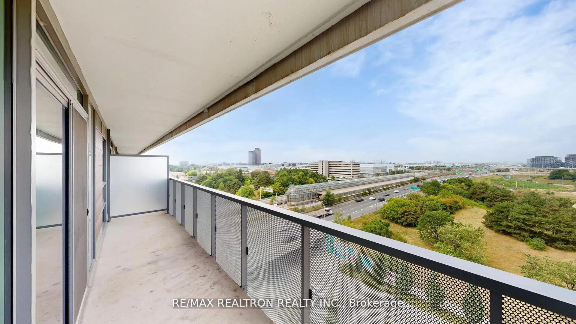 Photo 33 of Unit 1007, 120 Varna Drive, Toronto, Englemount-Lawrence — HOMEH