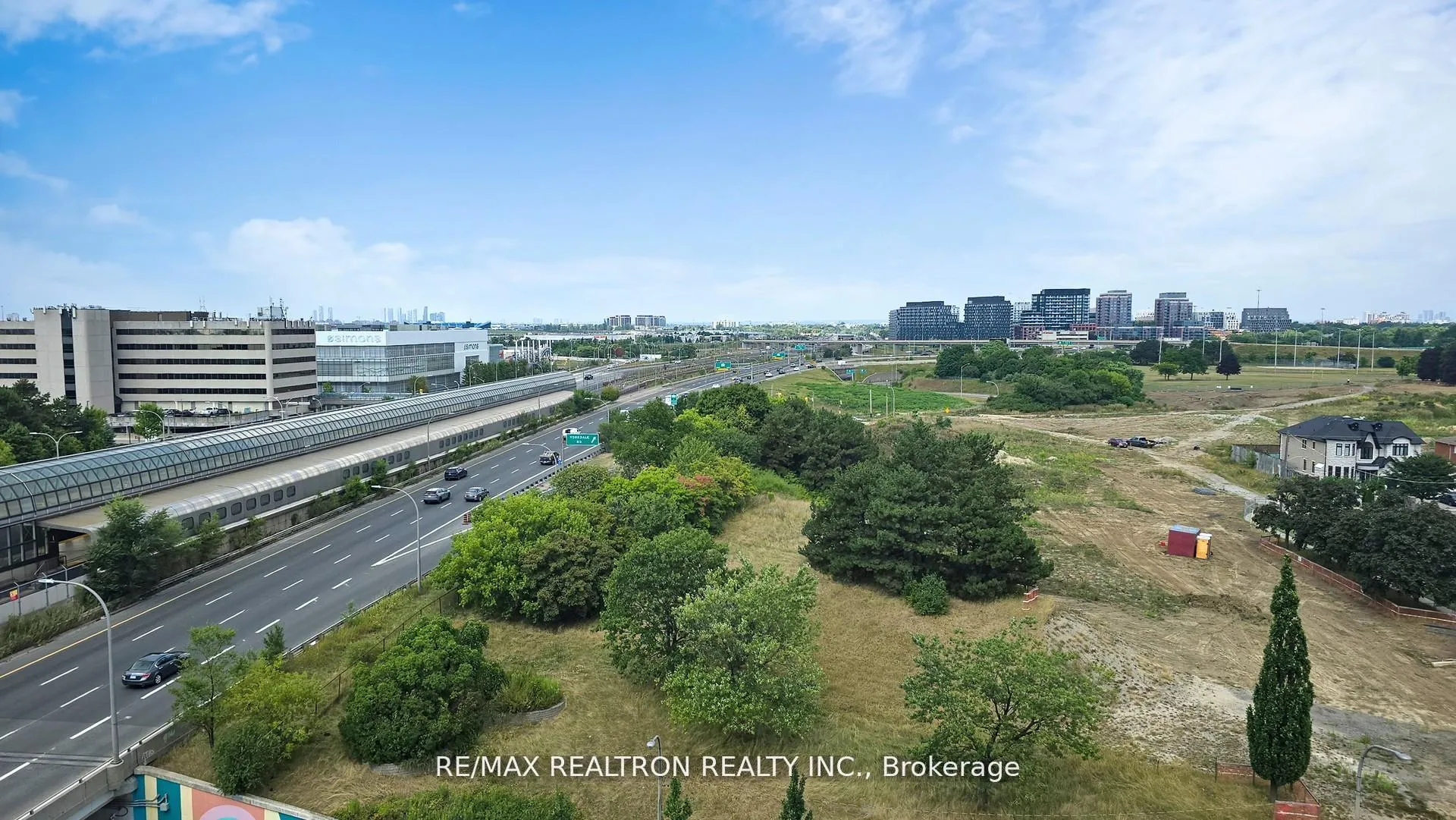 Photo 38 of Unit 1007, 120 Varna Drive, Toronto, Englemount-Lawrence — HOMEH
