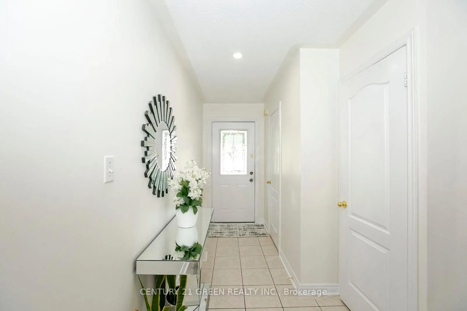 Photo 6 of Unit 38, 770 Othello Court E, Mississauga, Meadowvale Village — HOMEH