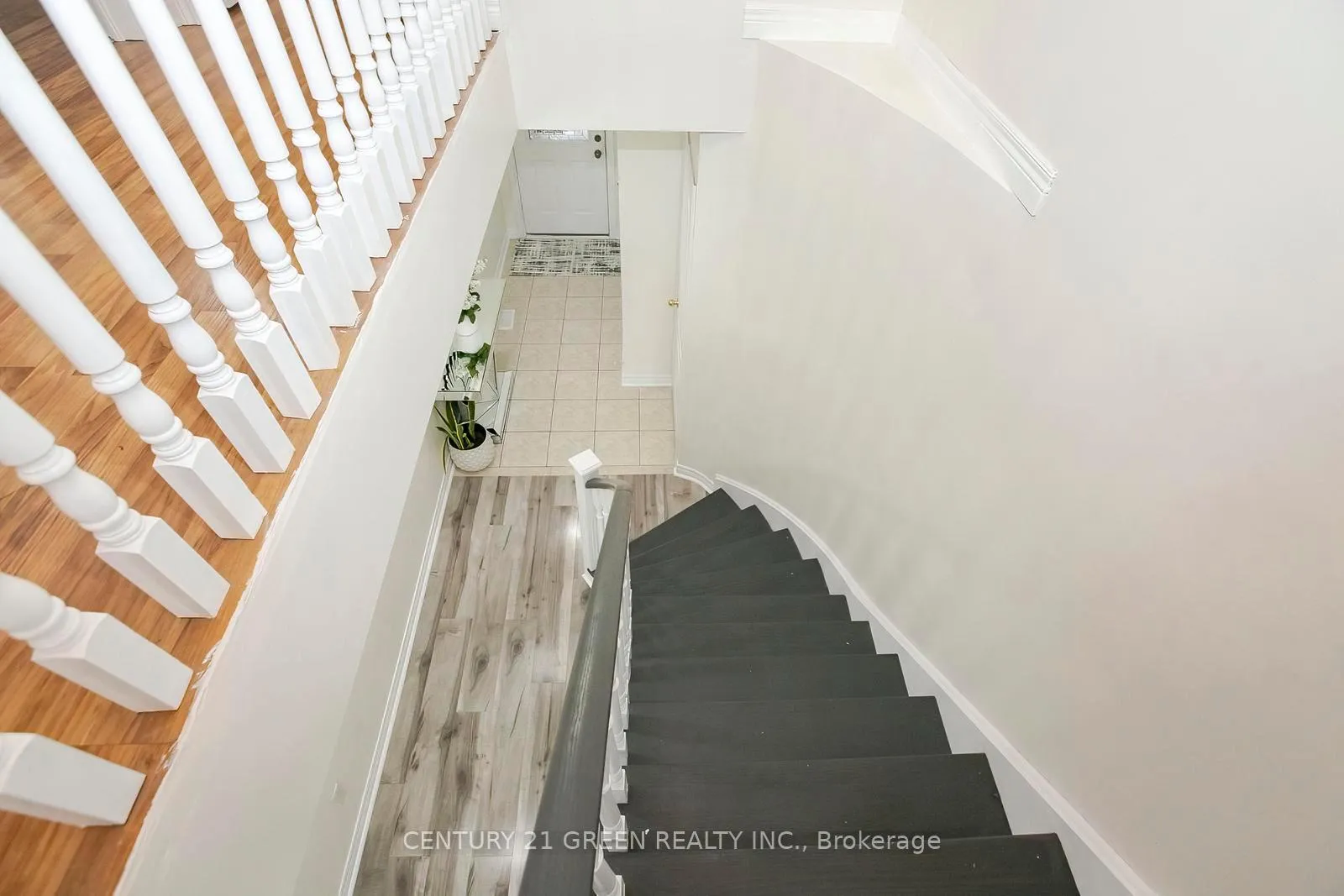 Photo 23 of Unit 38, 770 Othello Court E, Mississauga, Meadowvale Village — HOMEH