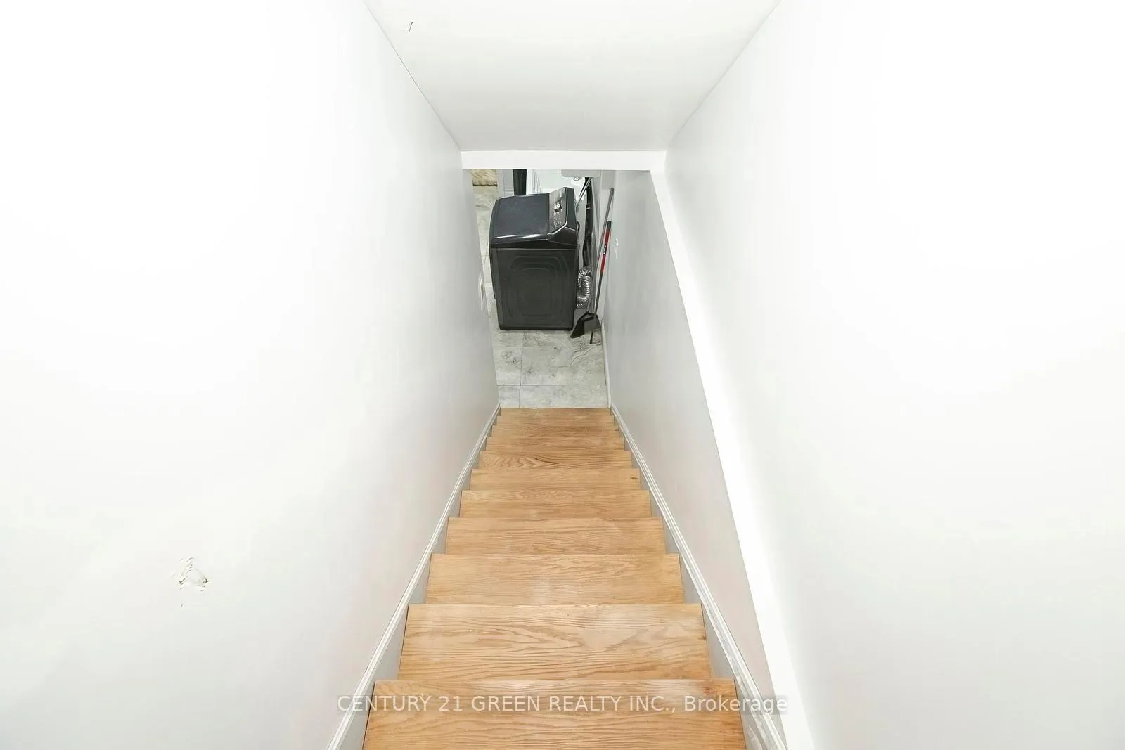 Photo 39 of Unit 38, 770 Othello Court E, Mississauga, Meadowvale Village — HOMEH
