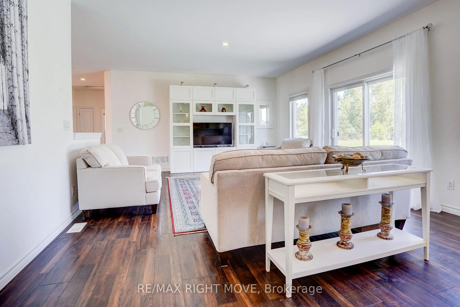 Photo 5 of 15 Keyzer Drive, Oro-Medonte, Warminster — HOMEH