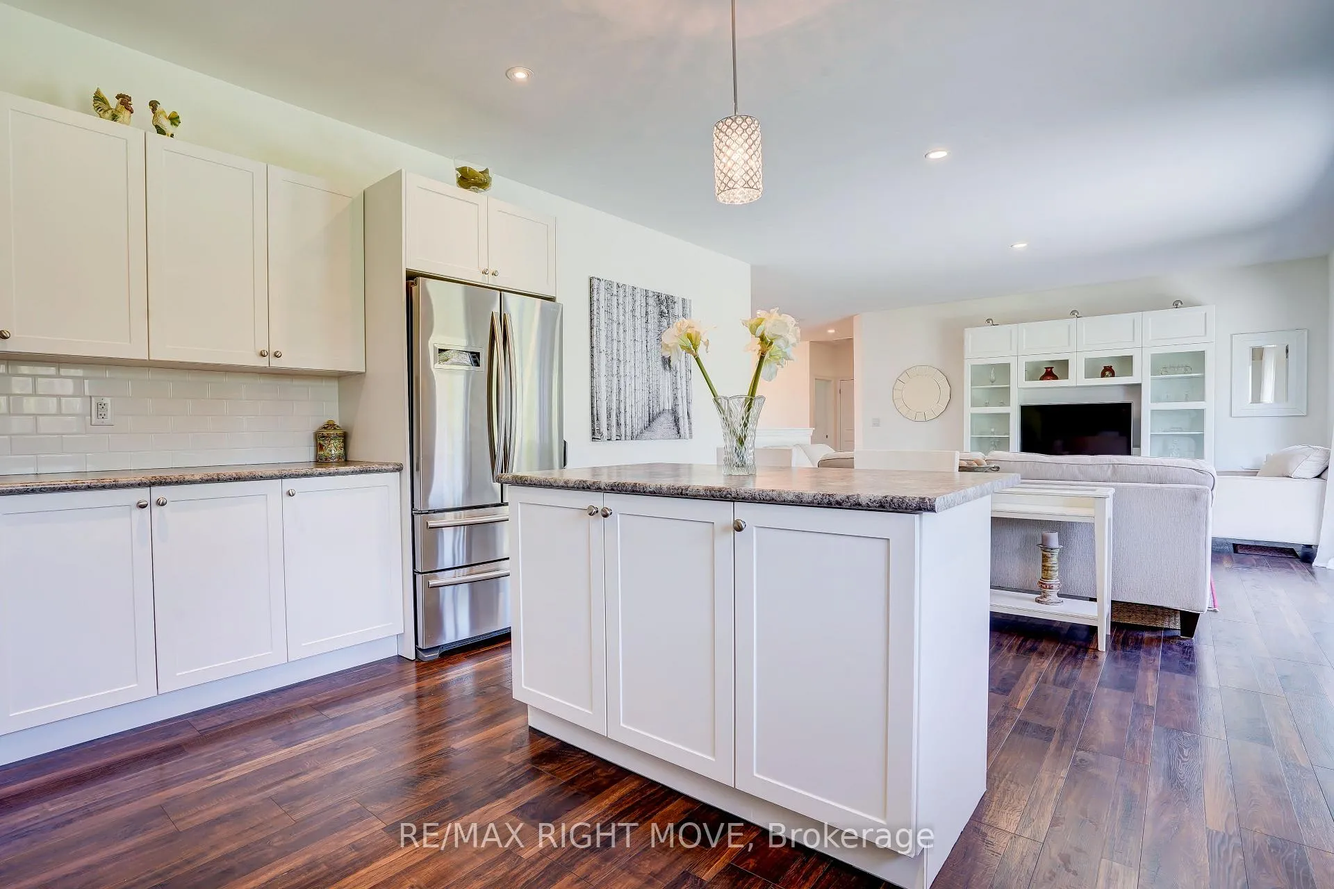 Photo 8 of 15 Keyzer Drive, Oro-Medonte, Warminster — HOMEH