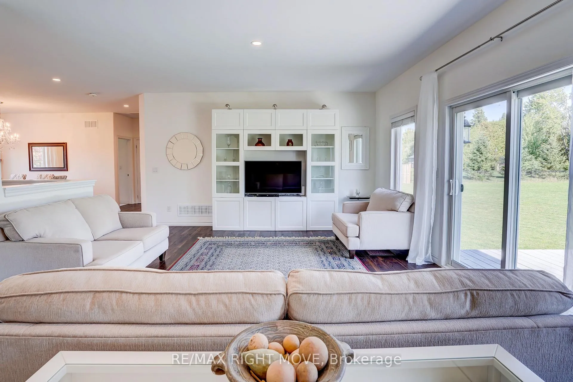 Photo 11 of 15 Keyzer Drive, Oro-Medonte, Warminster — HOMEH