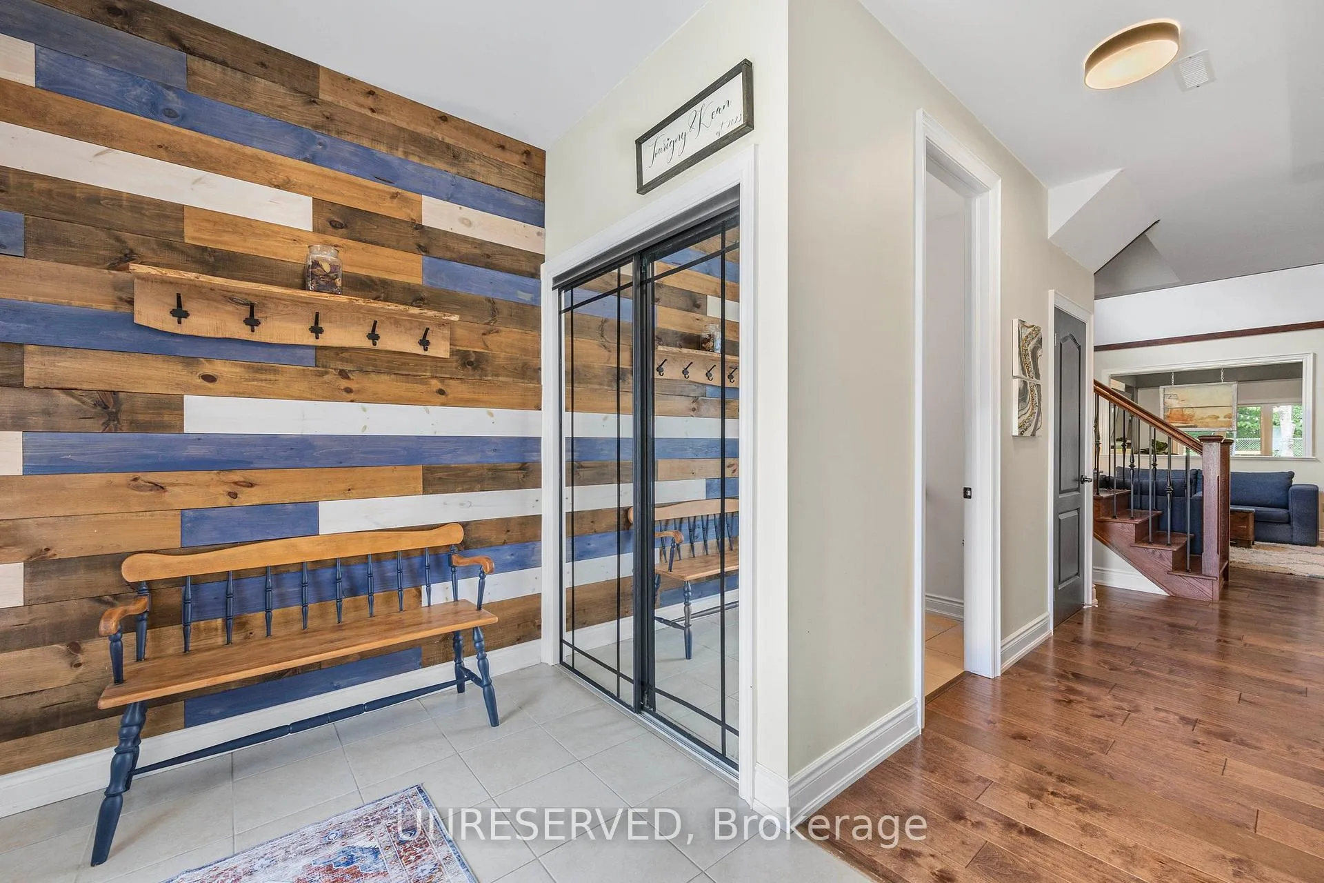 Photo 3 of 237 Diana Drive, Orillia — HOMEH