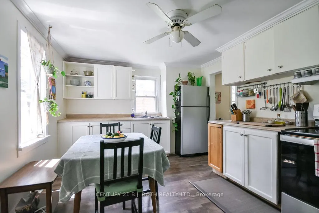 Photo 9 of 21 Benner Street, Orillia — HOMEH