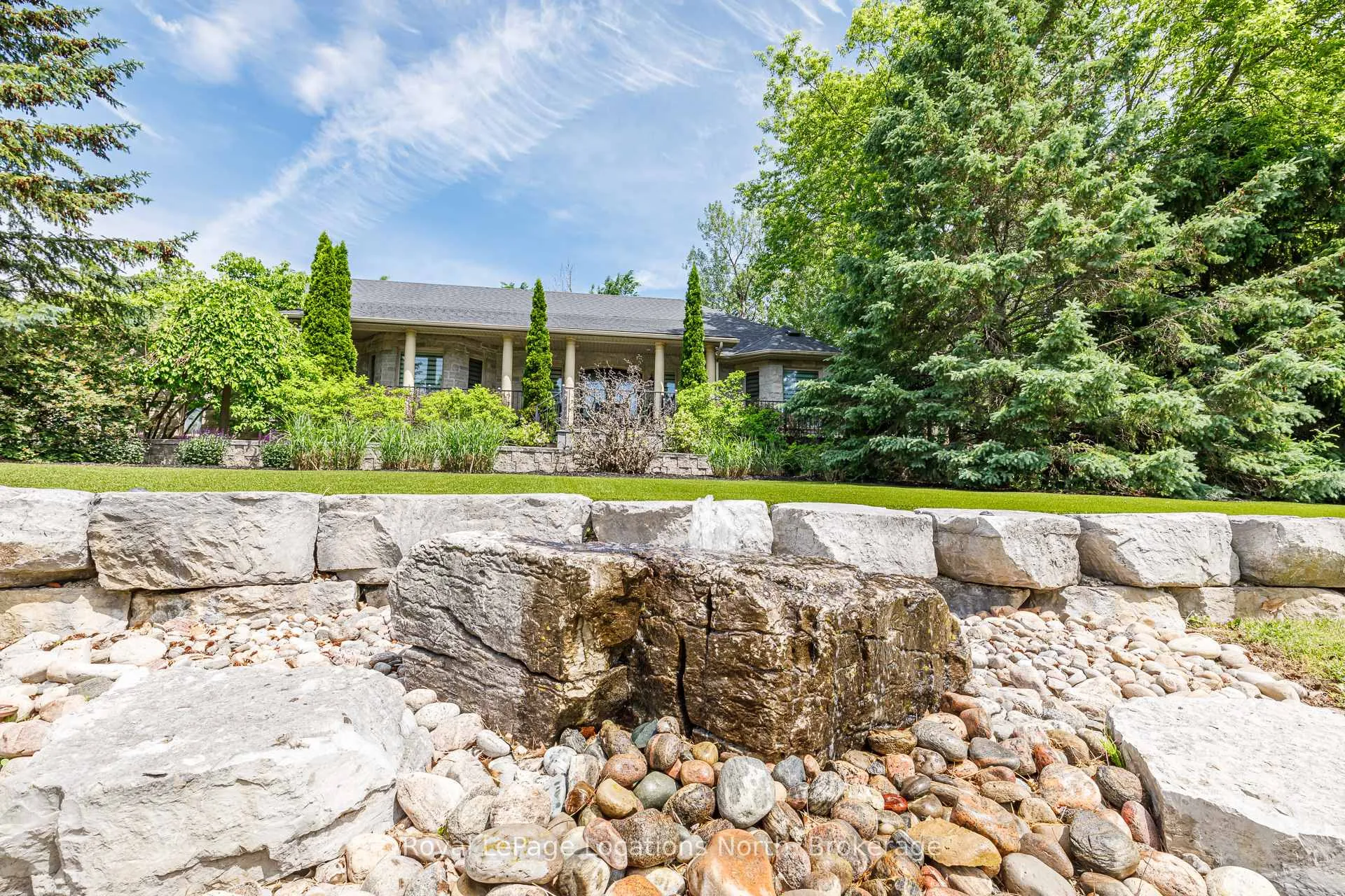 Photo 5 of 44 Blackburn Avenue, Clearview, Nottawa — HOMEH