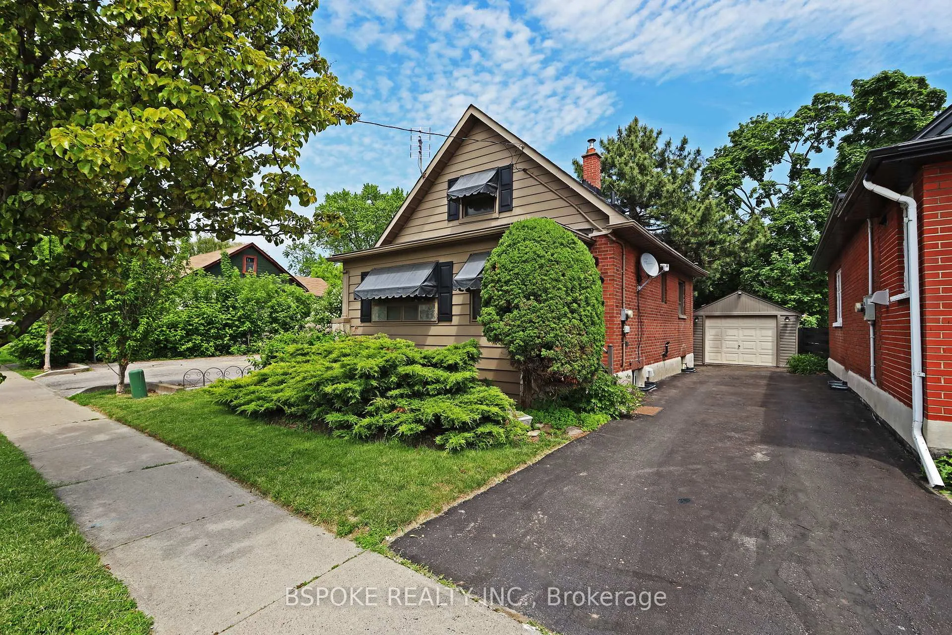 Photo 1 of 47 Gladstone Avenue, Oshawa, McLaughlin — HOMEH