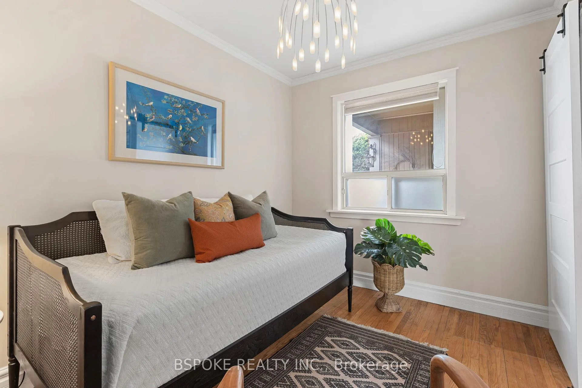 Photo 11 of 47 Gladstone Avenue, Oshawa, McLaughlin — HOMEH