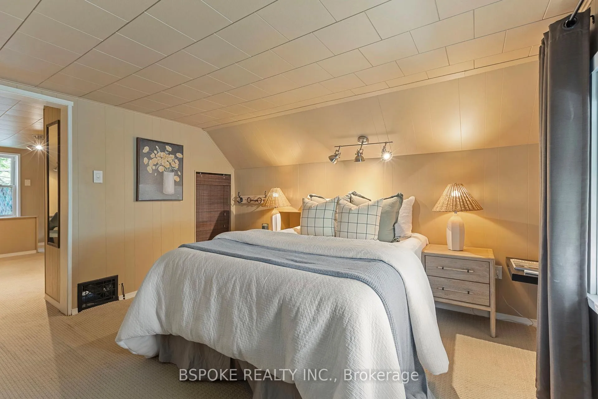 Photo 28 of 47 Gladstone Avenue, Oshawa, McLaughlin — HOMEH