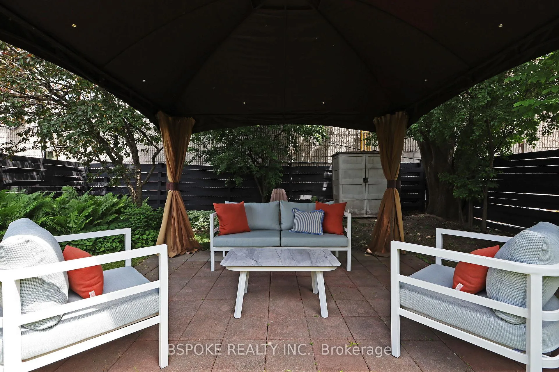 Photo 38 of 47 Gladstone Avenue, Oshawa, McLaughlin — HOMEH