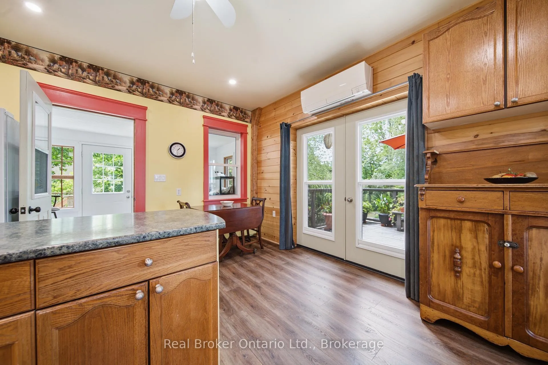 Photo 13 of 3050 Patrick Street, Howick — HOMEH