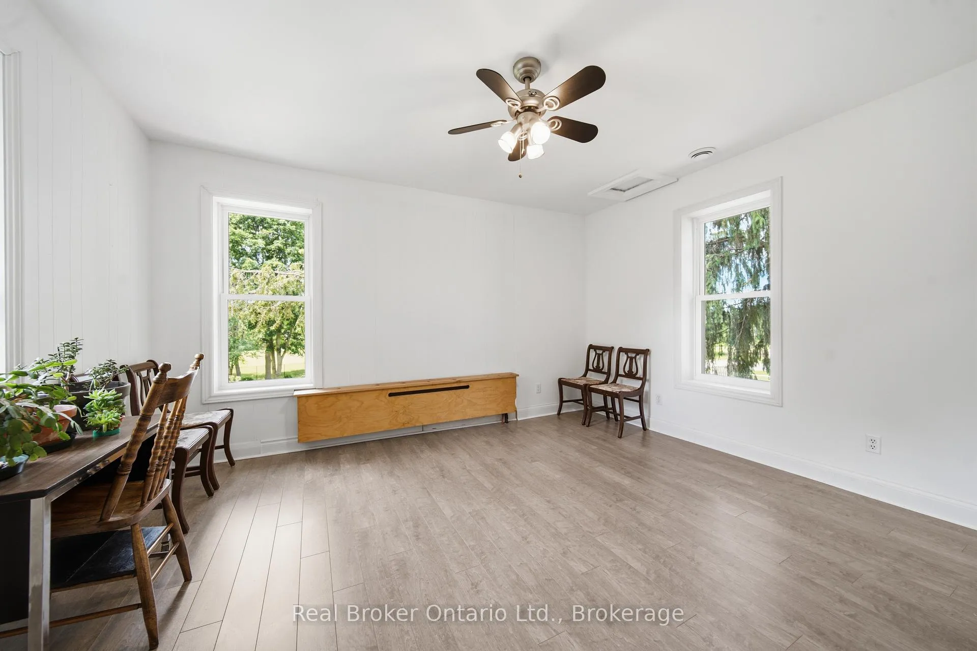 Photo 19 of 3050 Patrick Street, Howick — HOMEH