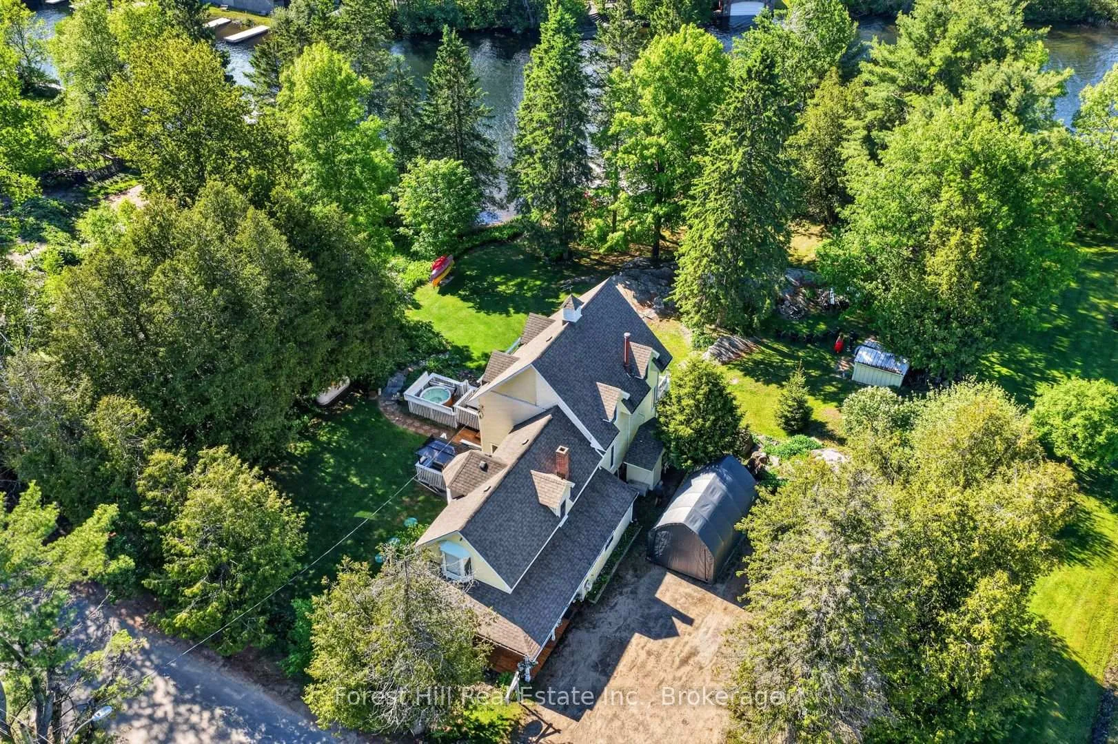 Photo 3 of 1029 Harvey Avenue, Algonquin Highlands, Sherborne — HOMEH