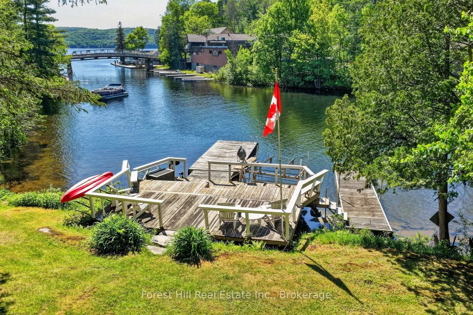 Photo 5 of 1029 Harvey Avenue, Algonquin Highlands, Sherborne — HOMEH