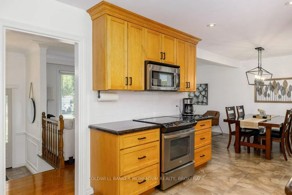 Photo 19 of 11 Kenmore Crescent, St. Catharines, Martindale Pond — HOMEH