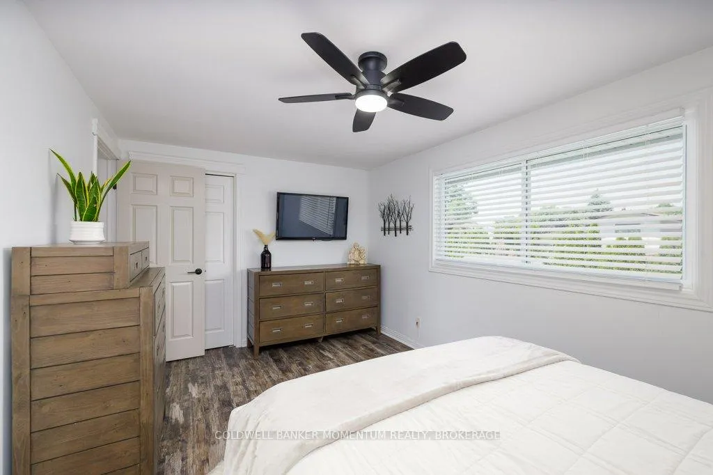 Photo 24 of 11 Kenmore Crescent, St. Catharines, Martindale Pond — HOMEH