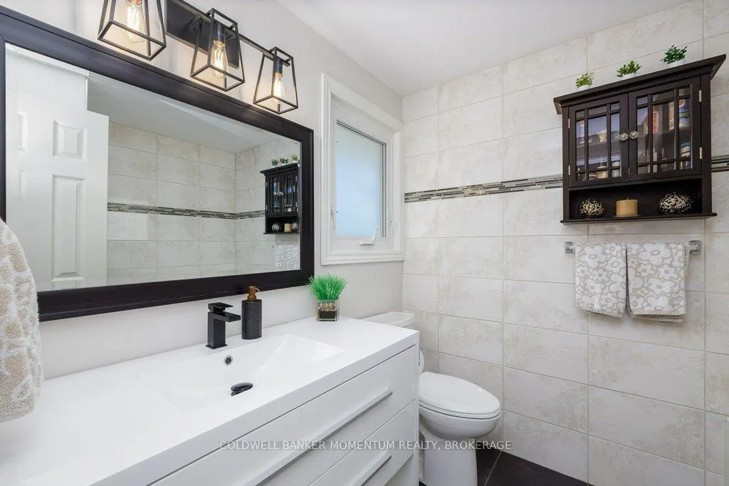 Photo 27 of 11 Kenmore Crescent, St. Catharines, Martindale Pond — HOMEH