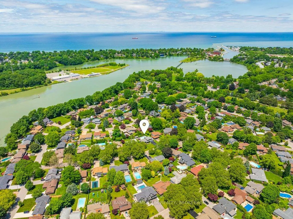 Photo 33 of 11 Kenmore Crescent, St. Catharines, Martindale Pond — HOMEH