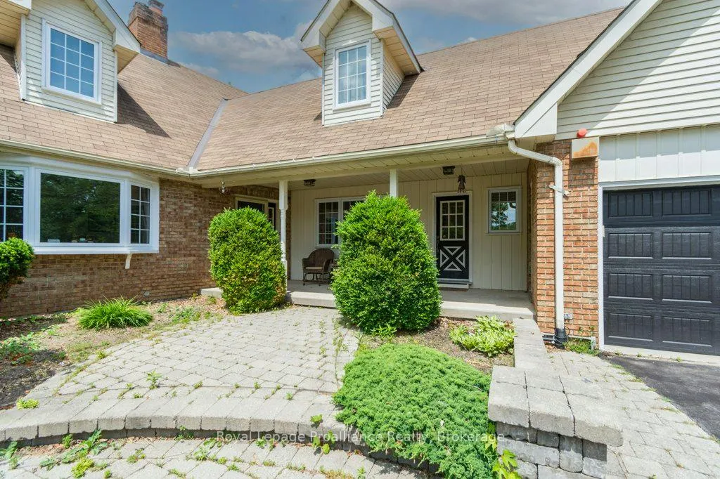 Photo 4 of 218 Lock Road, Quinte West, Murray Ward — HOMEH