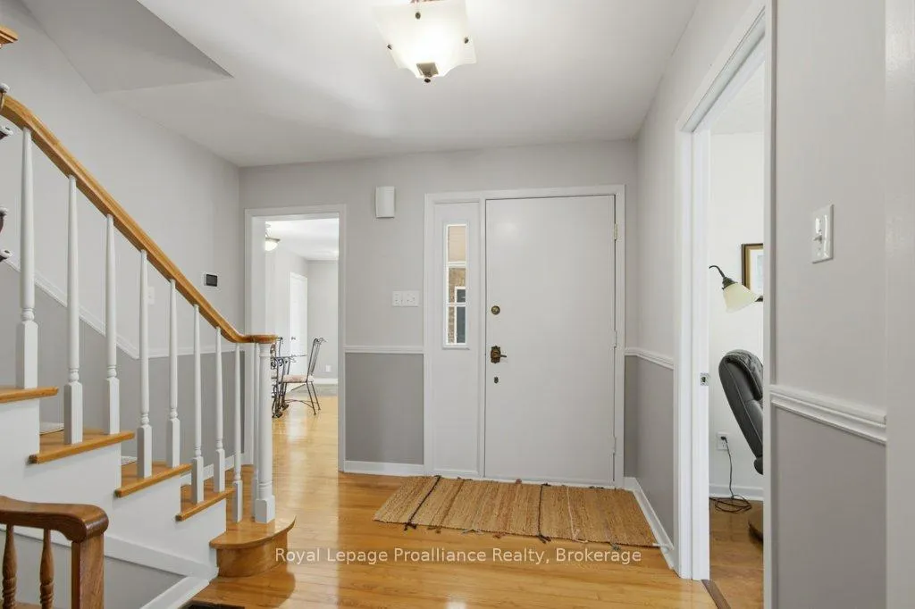 Photo 9 of 218 Lock Road, Quinte West, Murray Ward — HOMEH