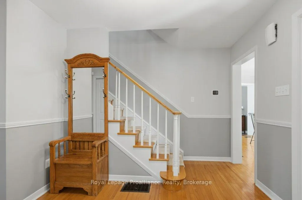 Photo 10 of 218 Lock Road, Quinte West, Murray Ward — HOMEH