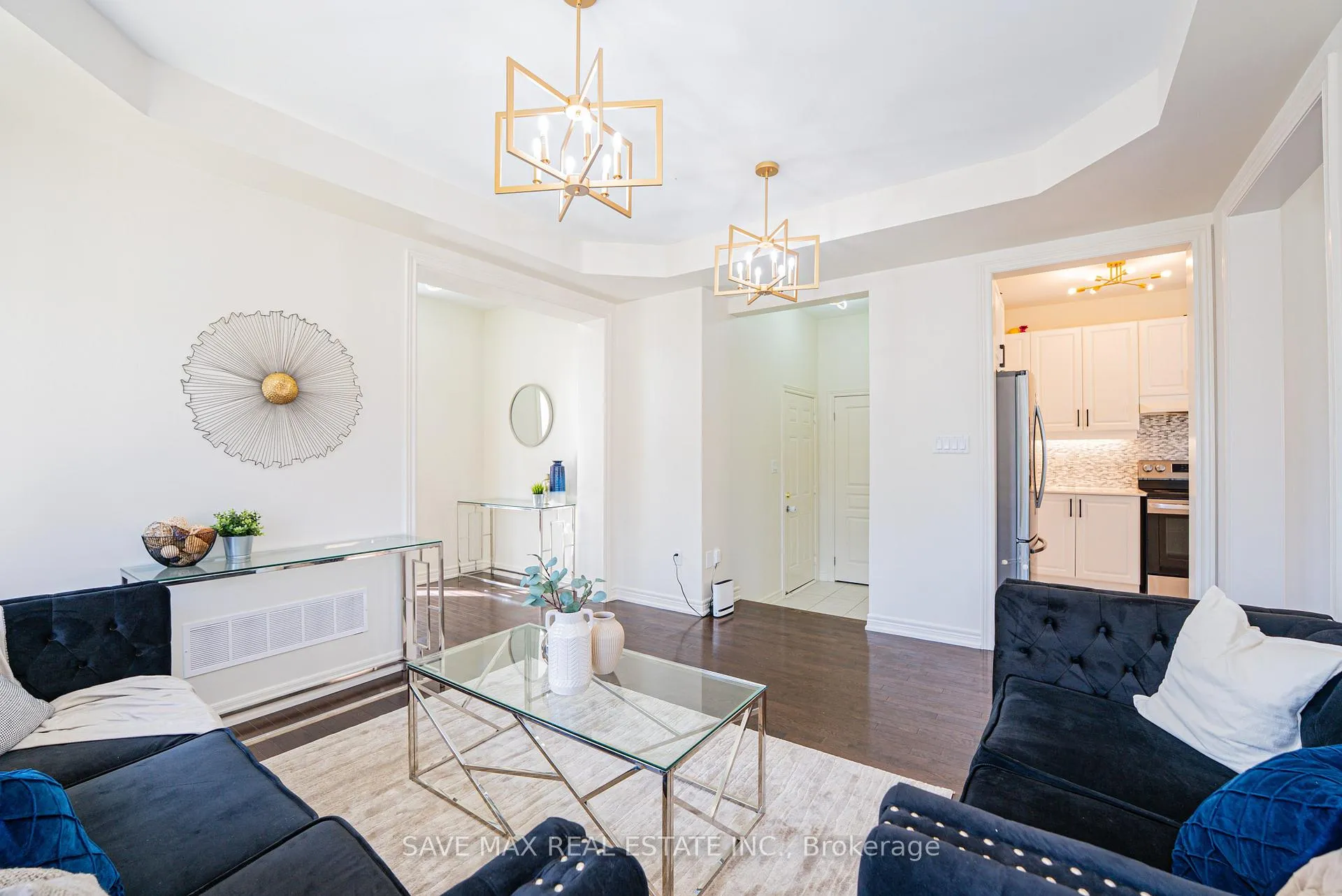 Photo 11 of 18 Monceau Road, Brampton, Northwest Brampton — HOMEH