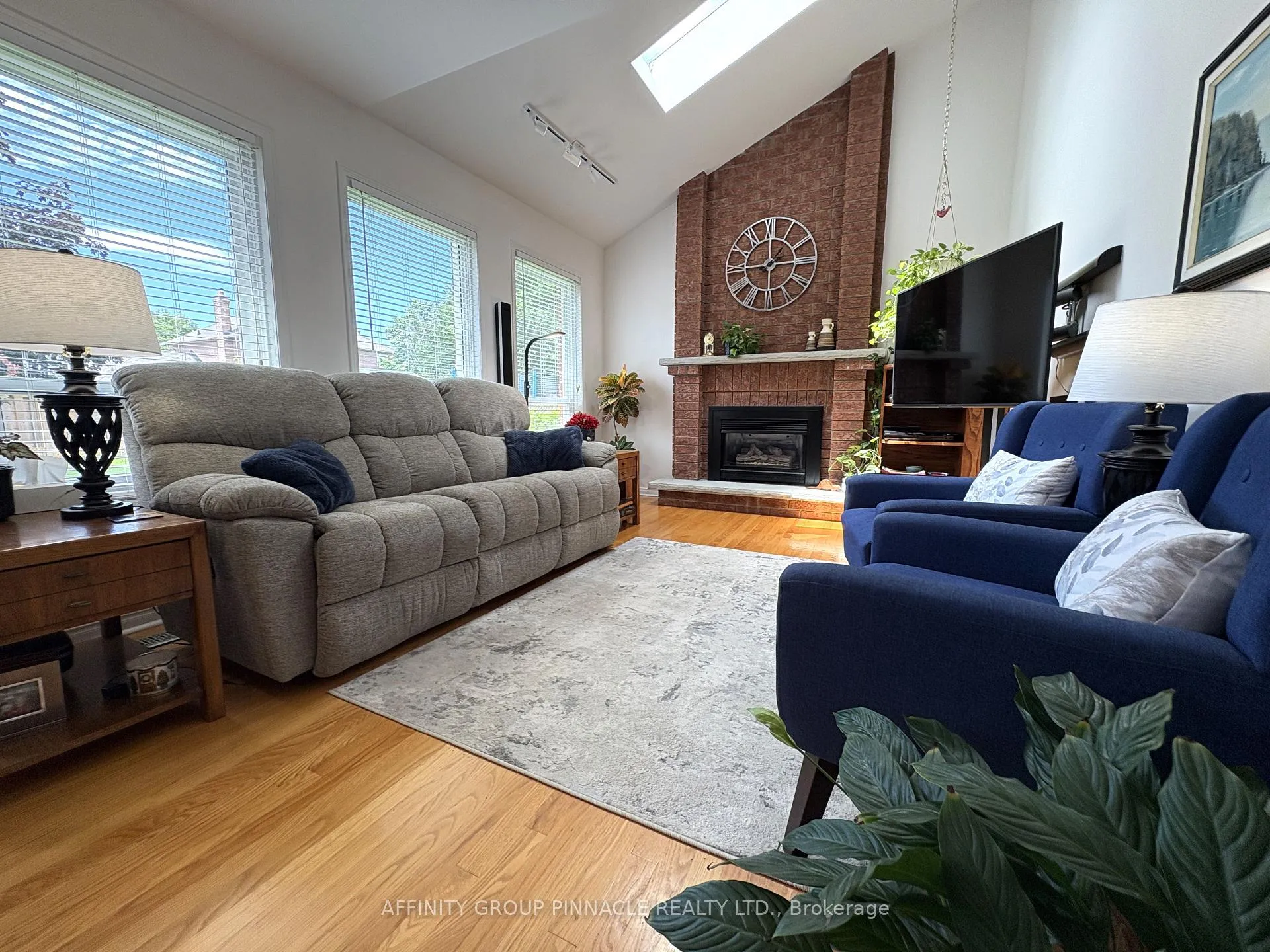 Photo 14 of 14 Remion Crescent, Uxbridge — HOMEH