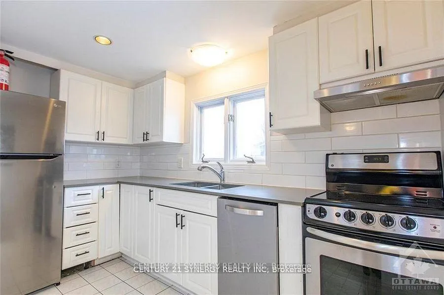 Photo 6 of Unit 10, 450 Maclaren Street, Ottawa, Ottawa Centre — HOMEH