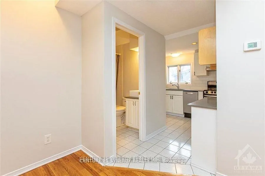 Photo 8 of Unit 10, 450 Maclaren Street, Ottawa, Ottawa Centre — HOMEH