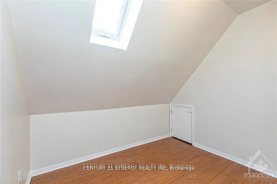Photo 10 of Unit 10, 450 Maclaren Street, Ottawa, Ottawa Centre — HOMEH