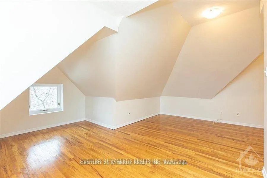 Photo 18 of Unit 10, 450 Maclaren Street, Ottawa, Ottawa Centre — HOMEH