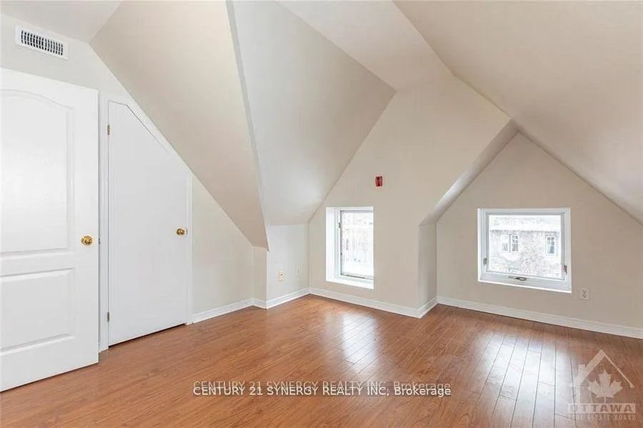 Photo 21 of Unit 10, 450 Maclaren Street, Ottawa, Ottawa Centre — HOMEH