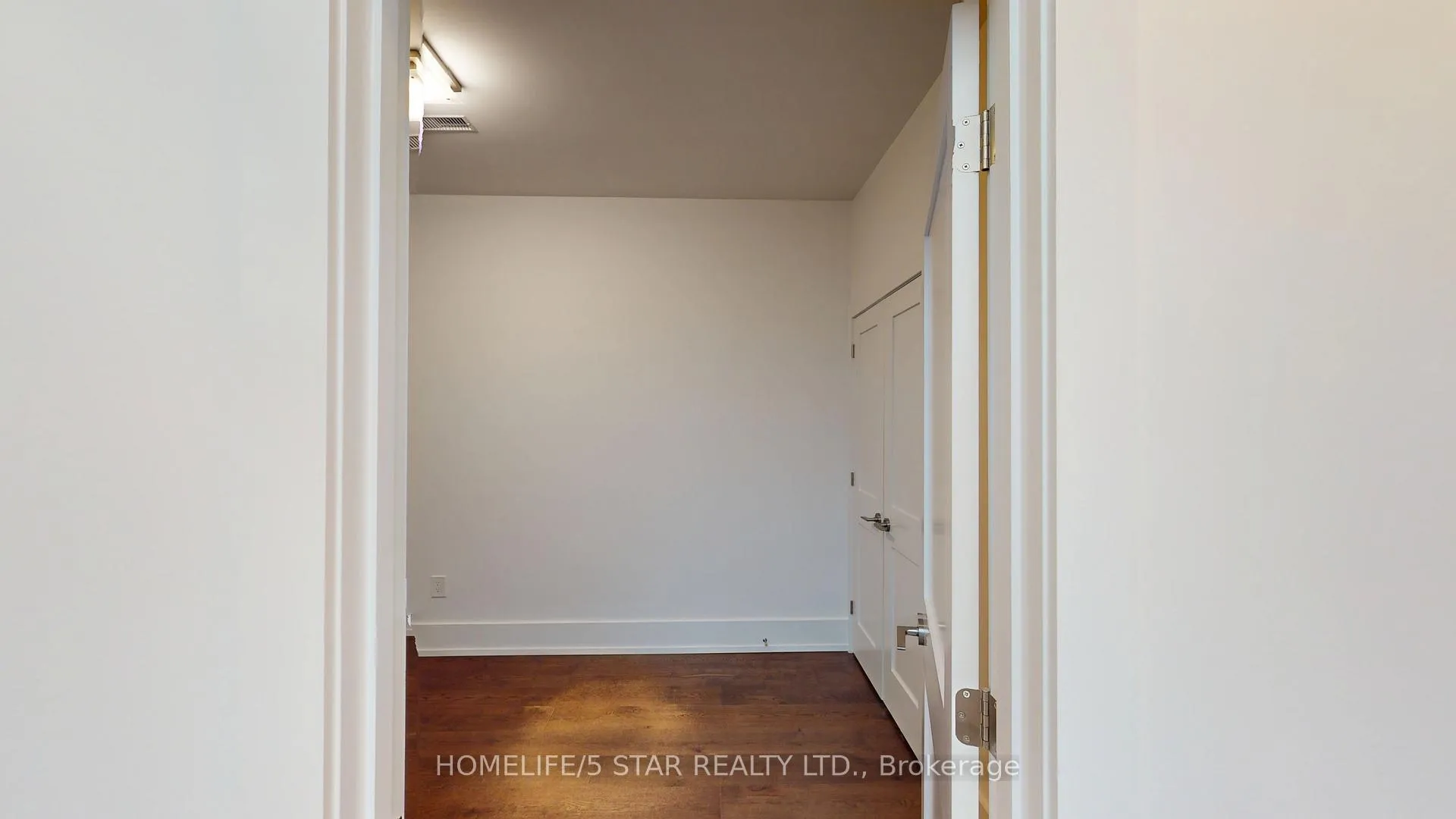 Photo 26 of 24 Kennedy Avenue, Toronto, High Park-Swansea — HOMEH