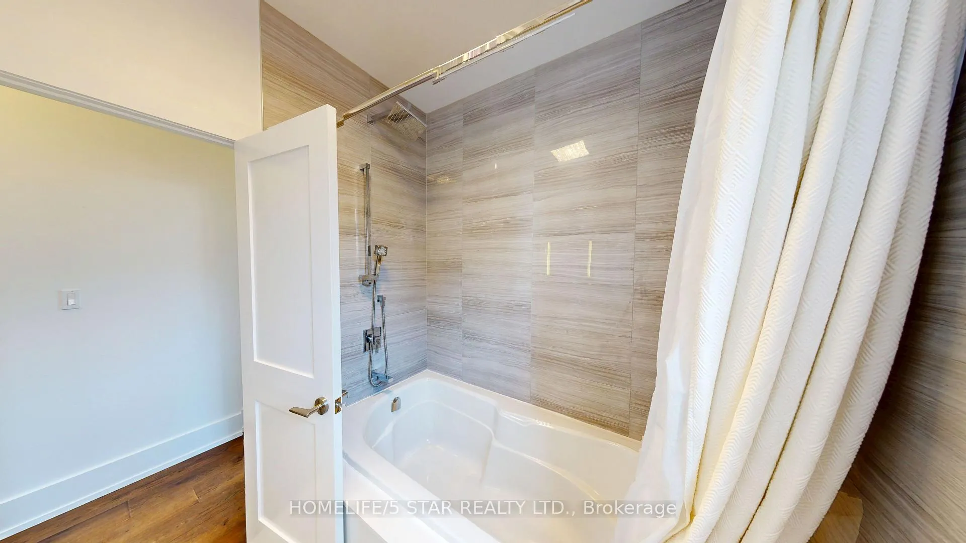 Photo 31 of 24 Kennedy Avenue, Toronto, High Park-Swansea — HOMEH