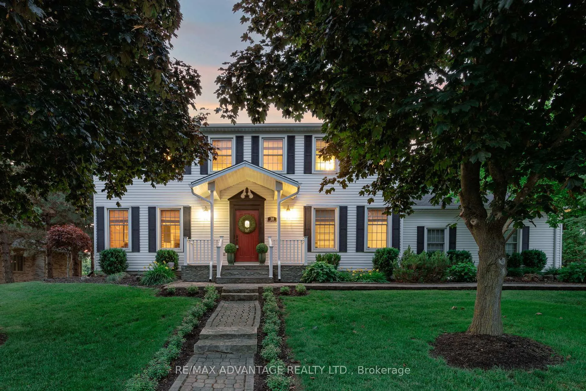 Photo 47 of 38 Dissing Crescent, London, North I — HOMEH