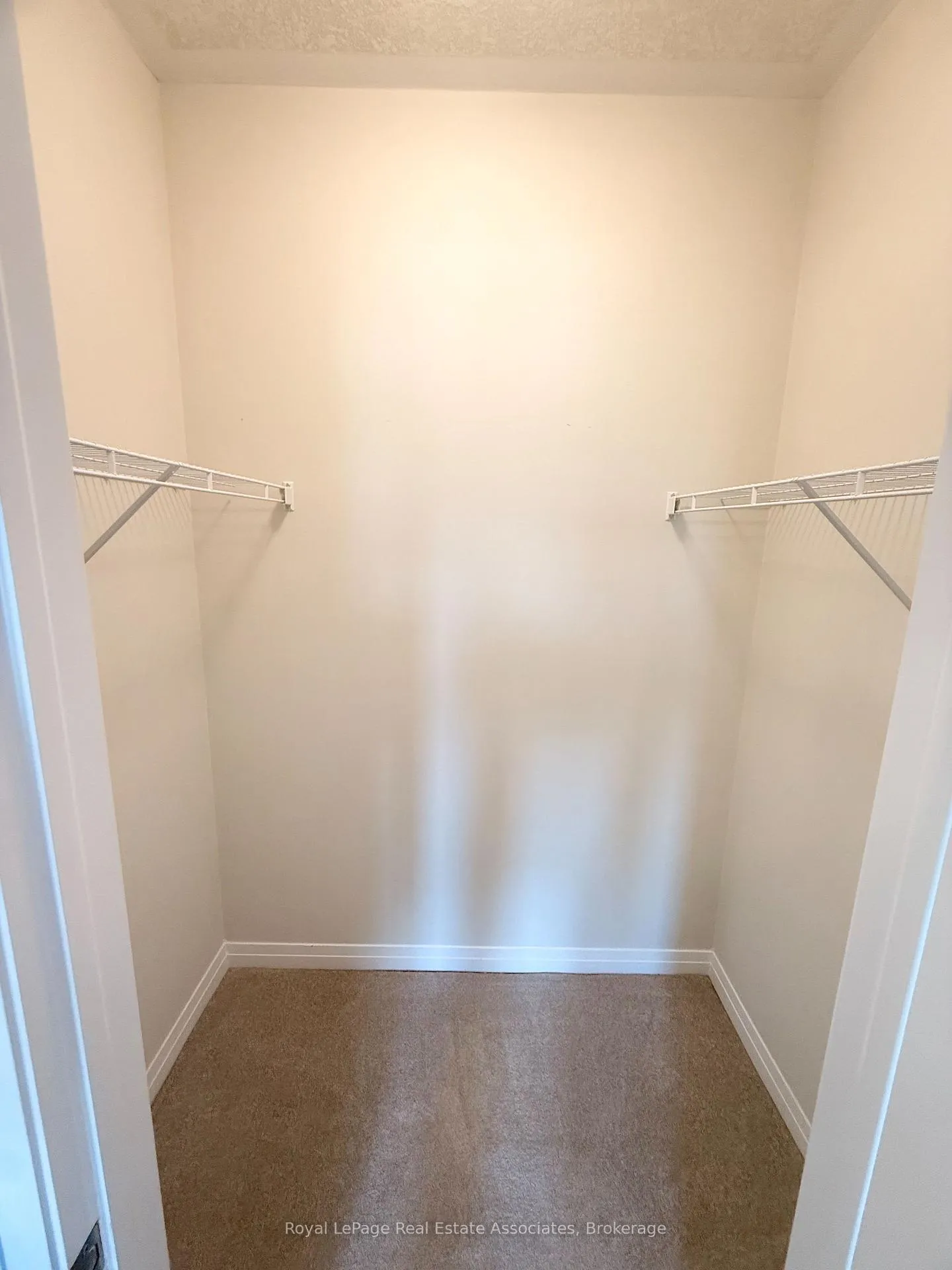 Photo 7 of Unit 65, 261 Woodbine Avenue, Kitchener — HOMEH