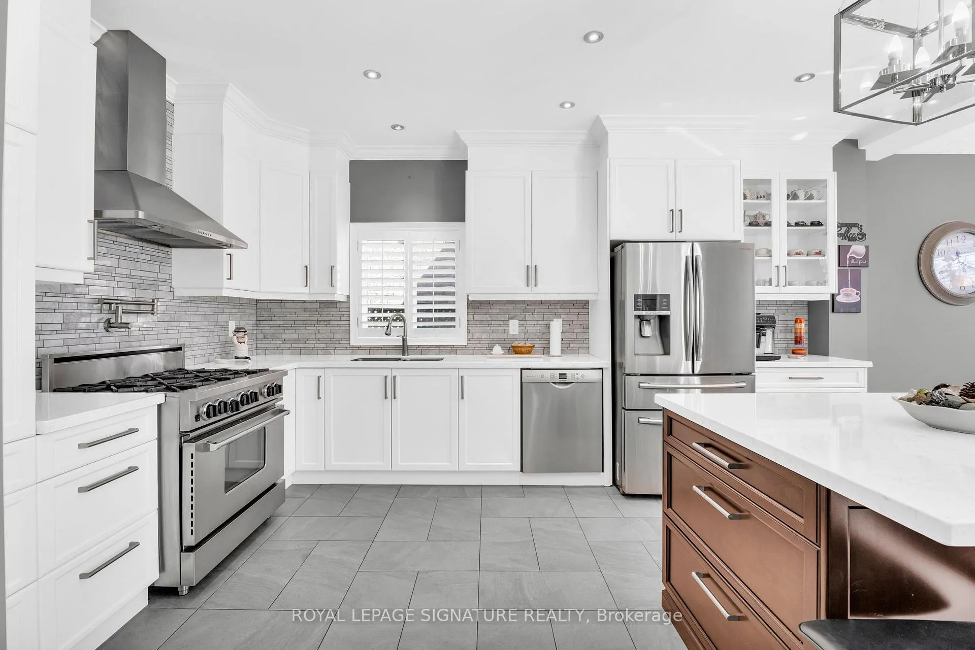 Photo 7 of 21 Bushberry Road, Brampton, Snelgrove — HOMEH