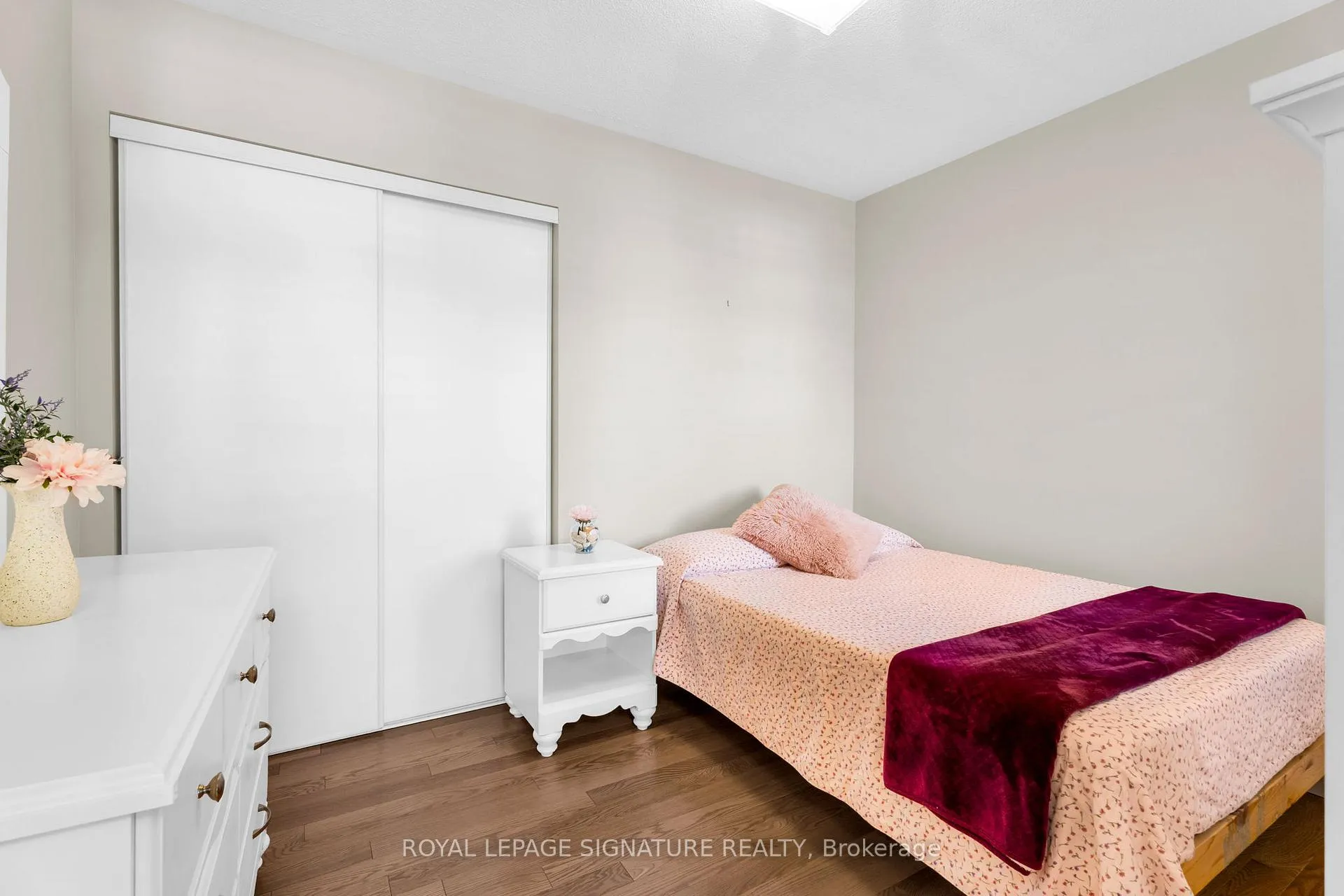 Photo 20 of 21 Bushberry Road, Brampton, Snelgrove — HOMEH