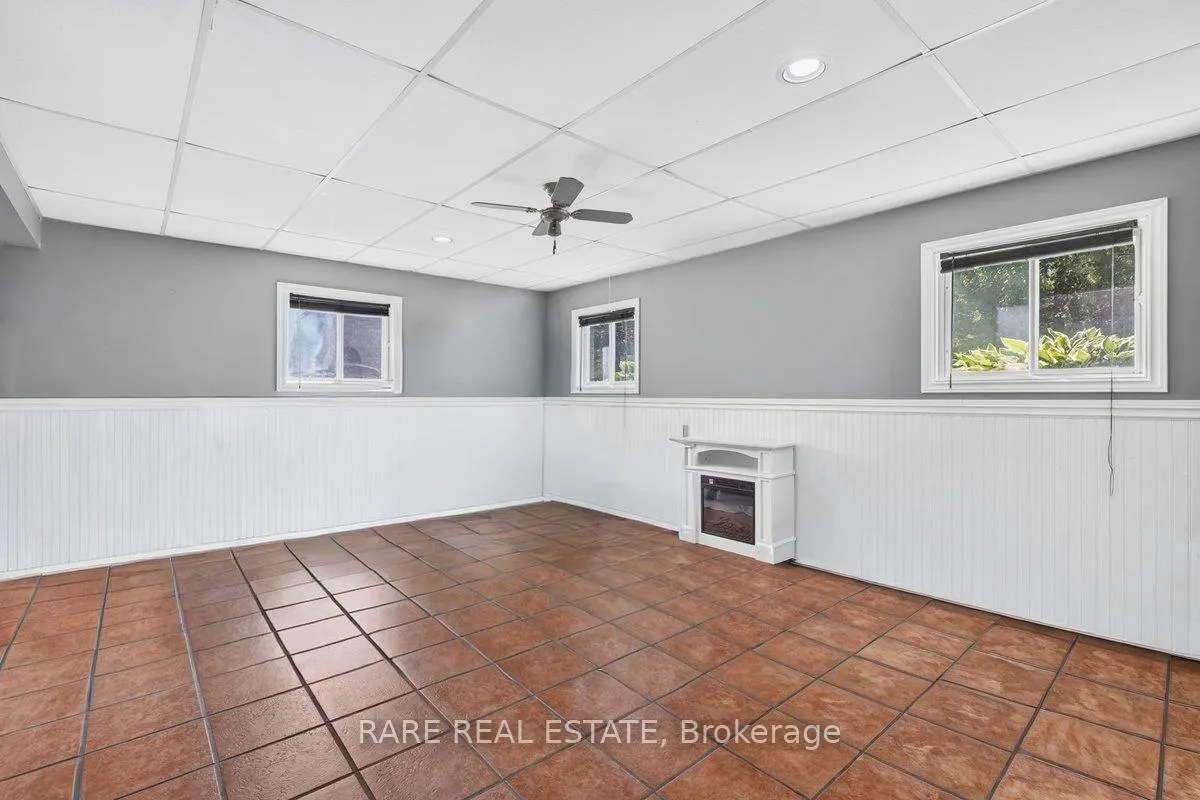 Photo 26 of 236 Sunnidale Street, Clearview, Stayner — HOMEH