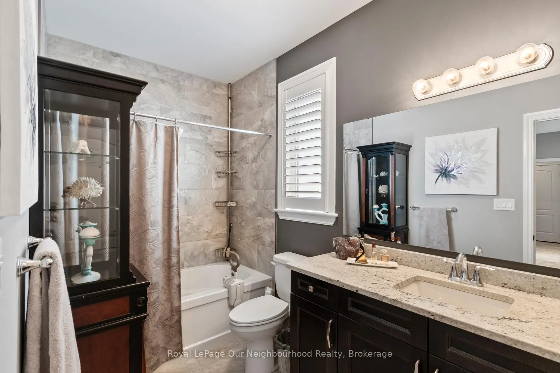 Photo 23 of 19 Waverley Road, Clarington, Bowmanville — HOMEH