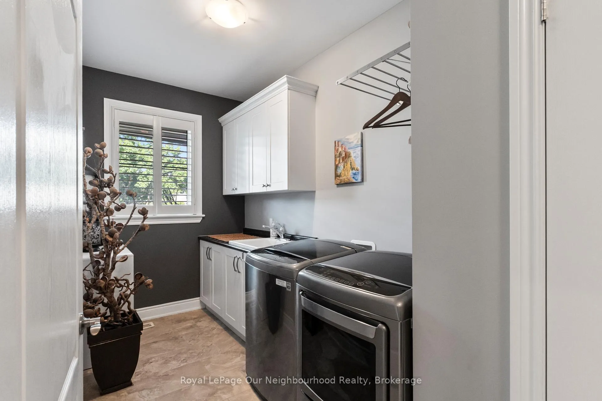 Photo 24 of 19 Waverley Road, Clarington, Bowmanville — HOMEH