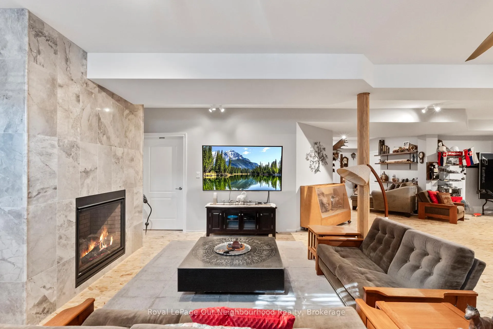Photo 31 of 19 Waverley Road, Clarington, Bowmanville — HOMEH