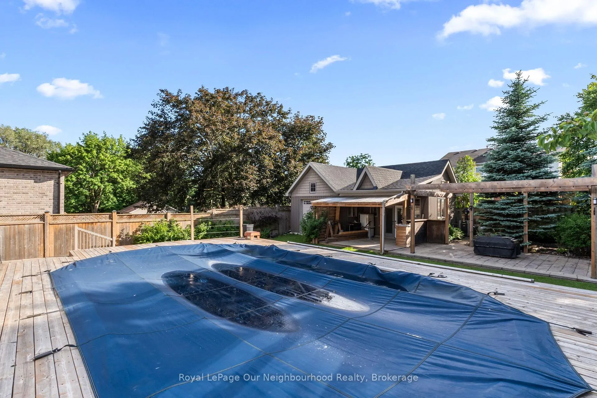 Photo 36 of 19 Waverley Road, Clarington, Bowmanville — HOMEH