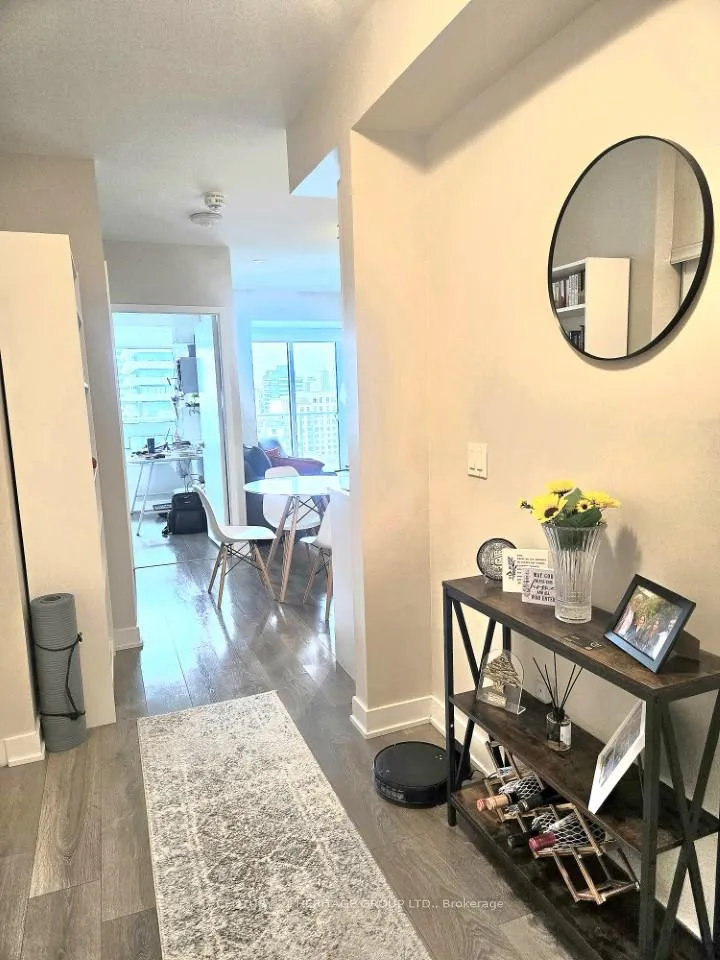 Photo 1 of Unit 2006, 195 Redpath Avenue, Toronto, Mount Pleasant West — HOMEH