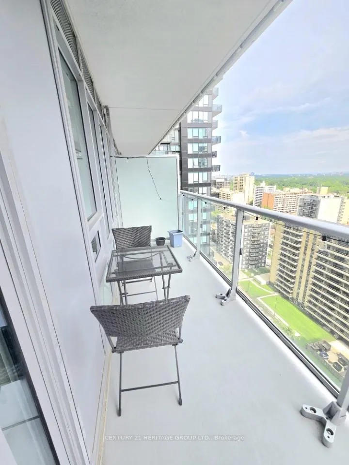 Photo 14 of Unit 2006, 195 Redpath Avenue, Toronto, Mount Pleasant West — HOMEH